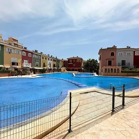 Your Poolside Paradise By The Sea Διαμέρισμα Port Saplaya
